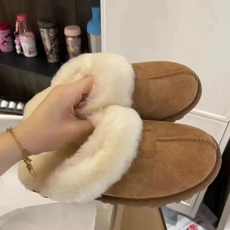 新款雪地靴保暖毛绒绒冬季加绒百搭阔腿裤白色勃肯鞋子雪地靴女款