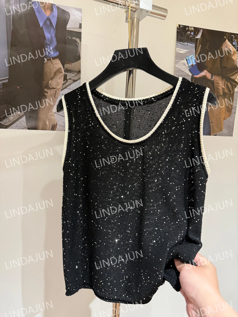 大君君「时髦单品」新款春夏气质设计感珠片拼色背心针织衫上衣