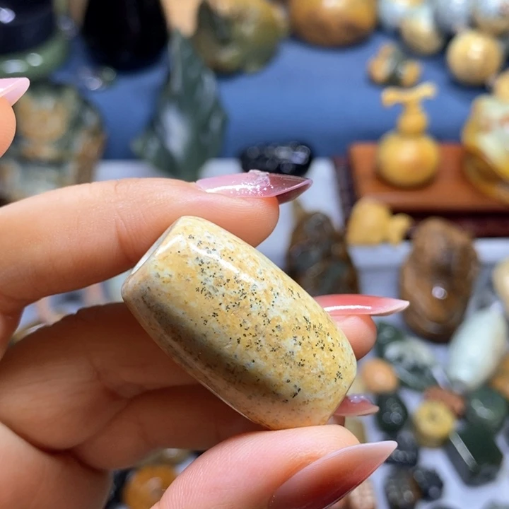 岫岩河磨玉（透闪石质玉）未镶嵌挂件