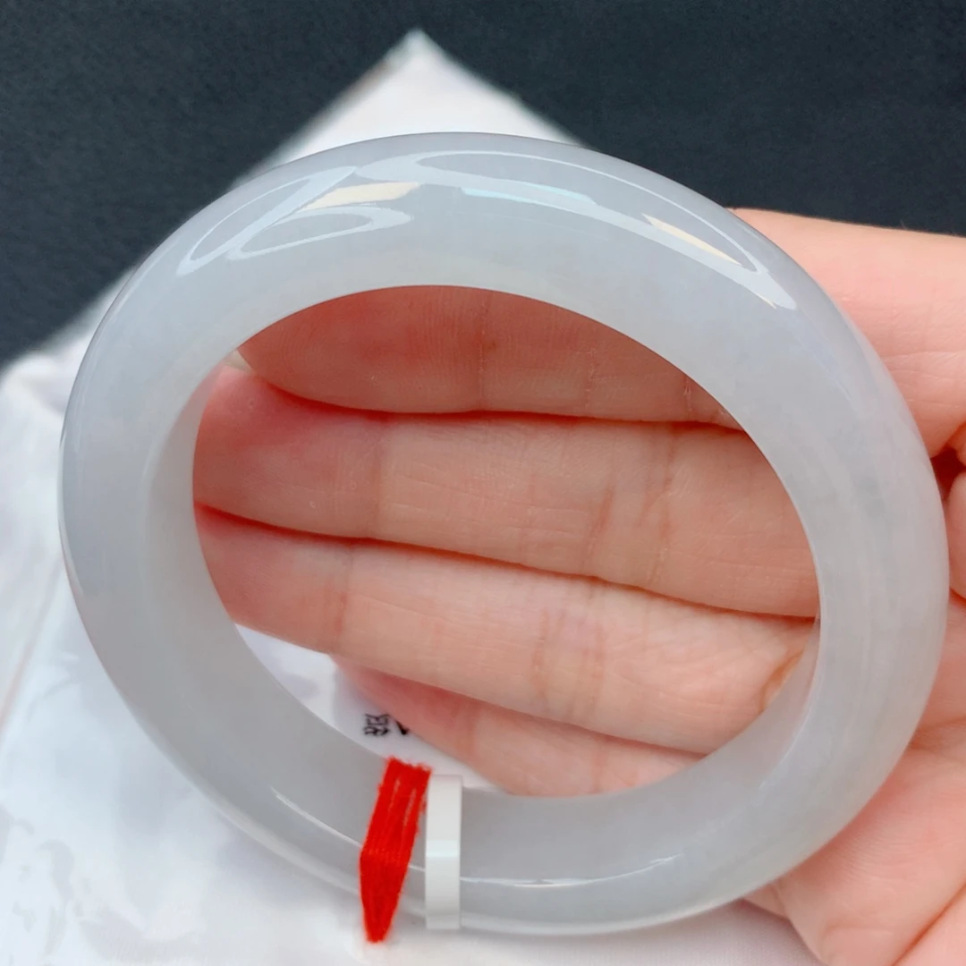 翡翠未镶嵌手镯55.6圈 糯冰白月光厚装