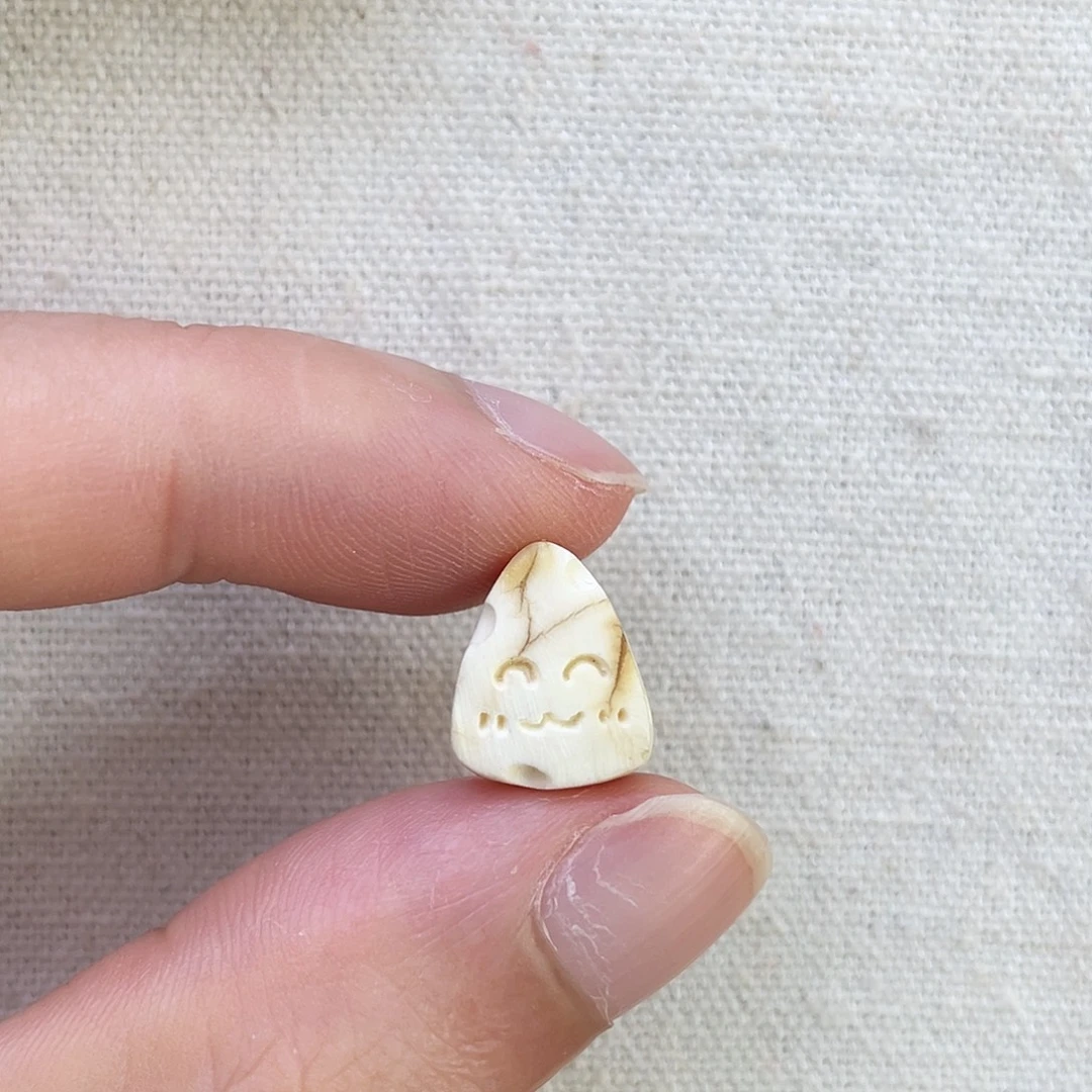 琥珀未镶嵌珠宝奇石白奶酪福利