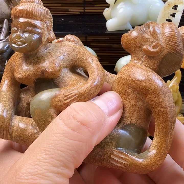 和田玉未镶嵌颈饰安****）