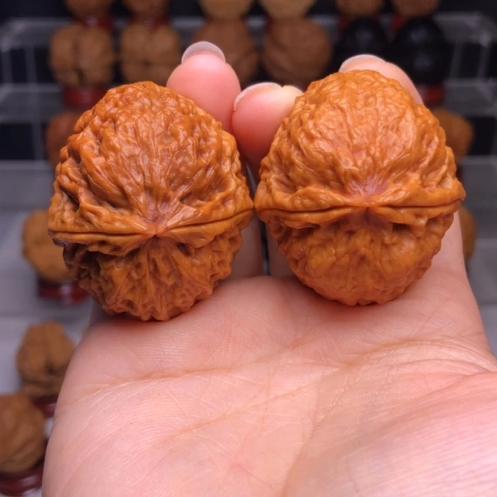 文玩核桃吊坠8云顶绣球