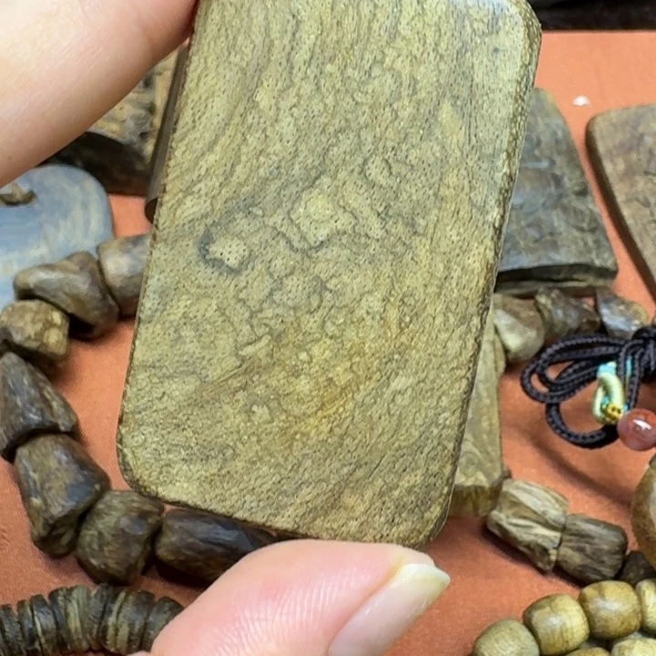 沉香碎屑沉香馨安居沉香定制88888