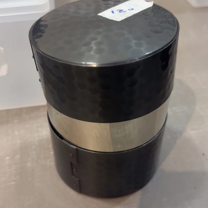 紫砂茶杯大***药非常美丽漂亮的物品