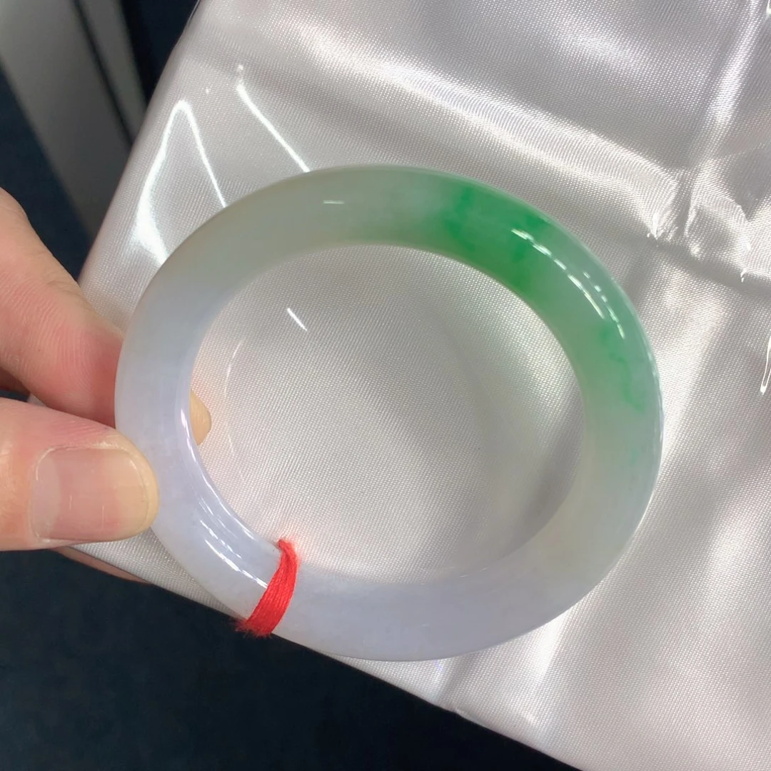 未镶嵌手镯（圆镯）翡翠翡翠