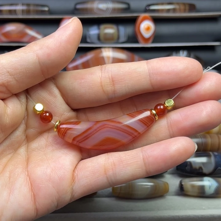 @***哥玛瑙/玉髓未镶嵌颈饰