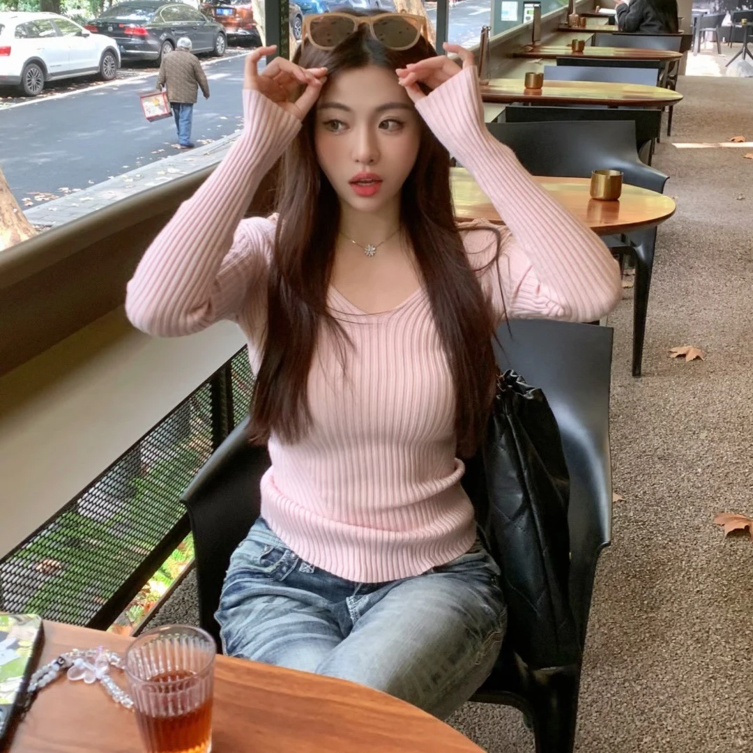 春秋新款裴秀女智打底衫粉色百搭毛衣假两件V领纯欲风打底针织衫