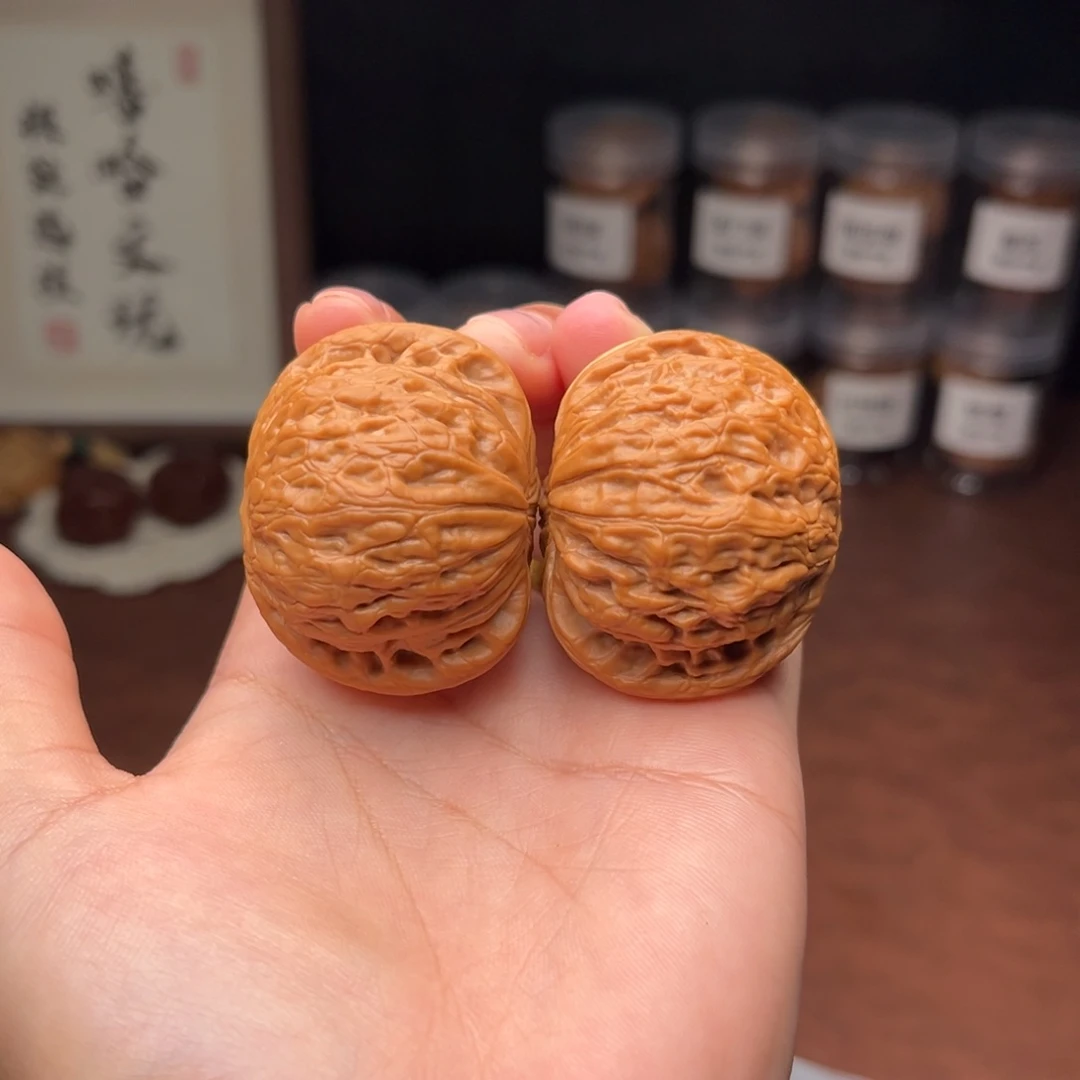 吊坠文玩核桃请***笑铁锤