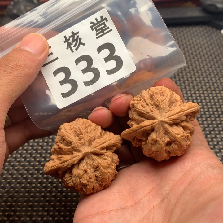 文玩核桃吊坠将军磅