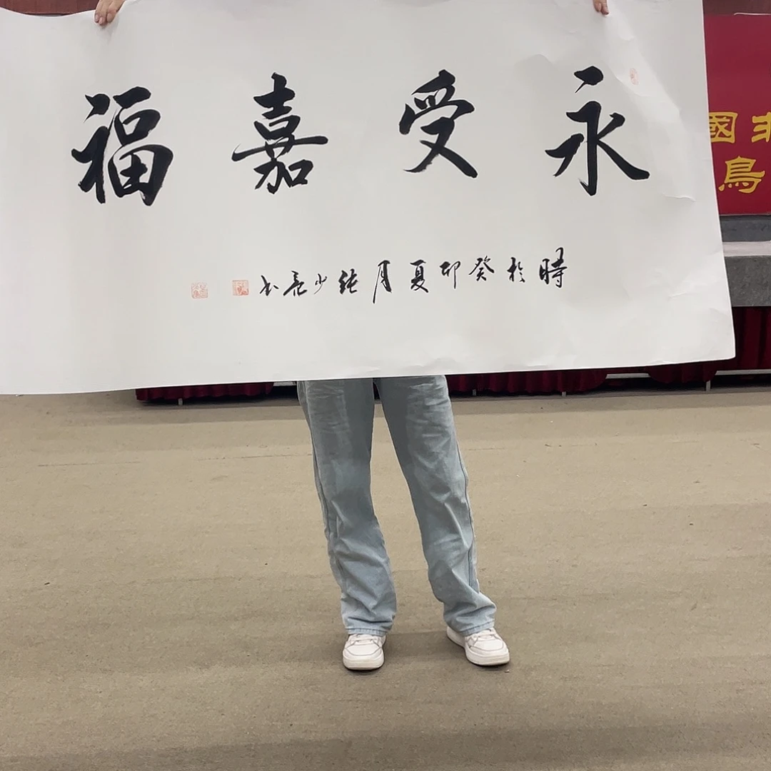 国画可口可乐公司在公司推出的一款