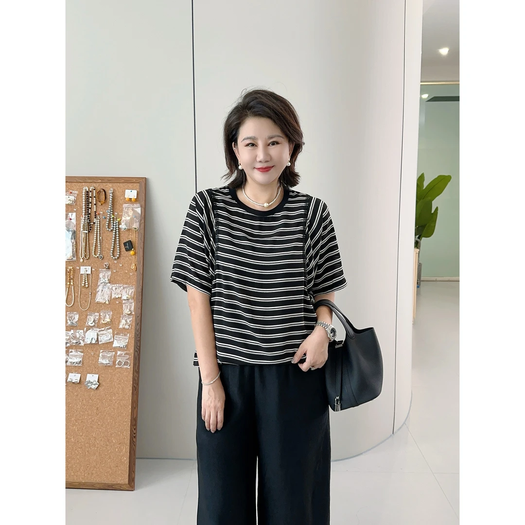 微胖女装【星落条序】设计感条纹拼接花边上衣夏新款洋气短袖20779