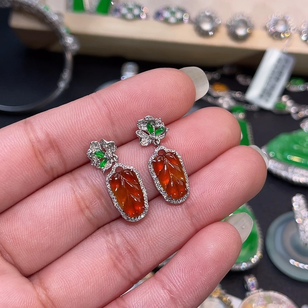 翡翠18K金镶嵌耳饰叶子