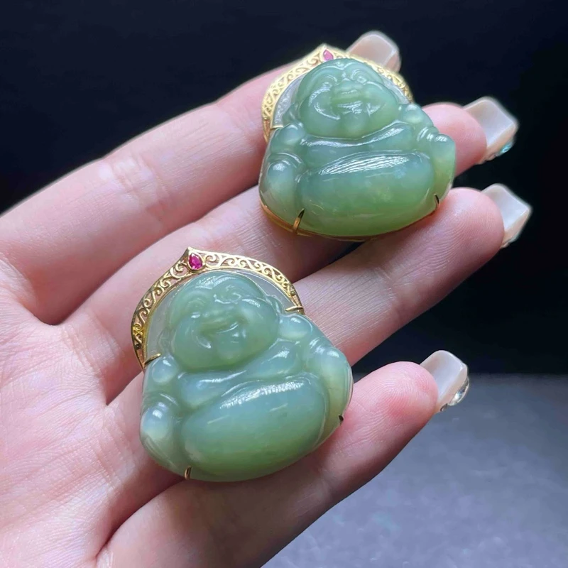 【小魏总珠宝】18K和田玉佛公吊坠（28.8*29.3*13mm）【多样性发一】
