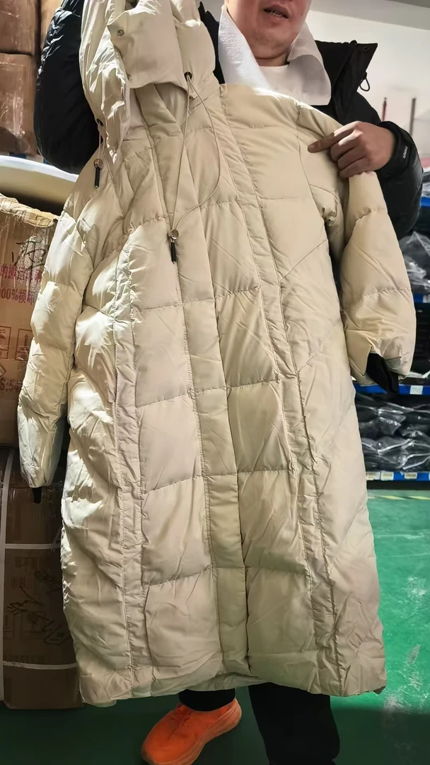 羊毛充绒！男女同款轻量化三防云绒衣 防水防跑绒 轻暖无负担Y7052