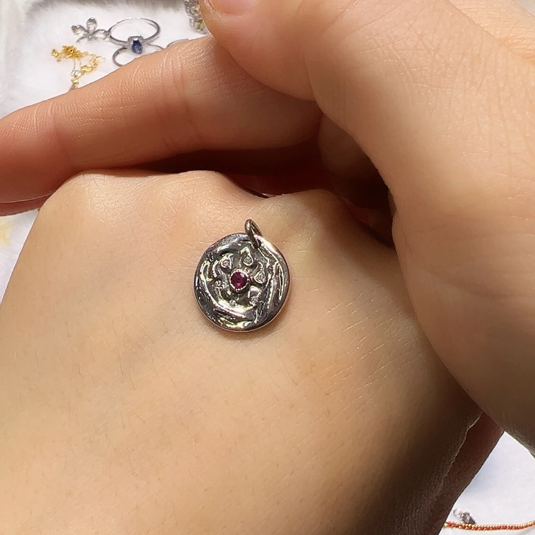 笑***咪红宝石银S925镶嵌颈饰