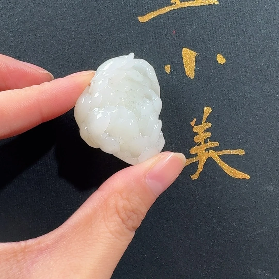 和田玉未镶嵌颈饰天泰