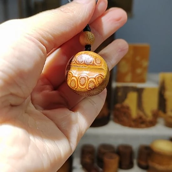 竹竹雕香襄手把件