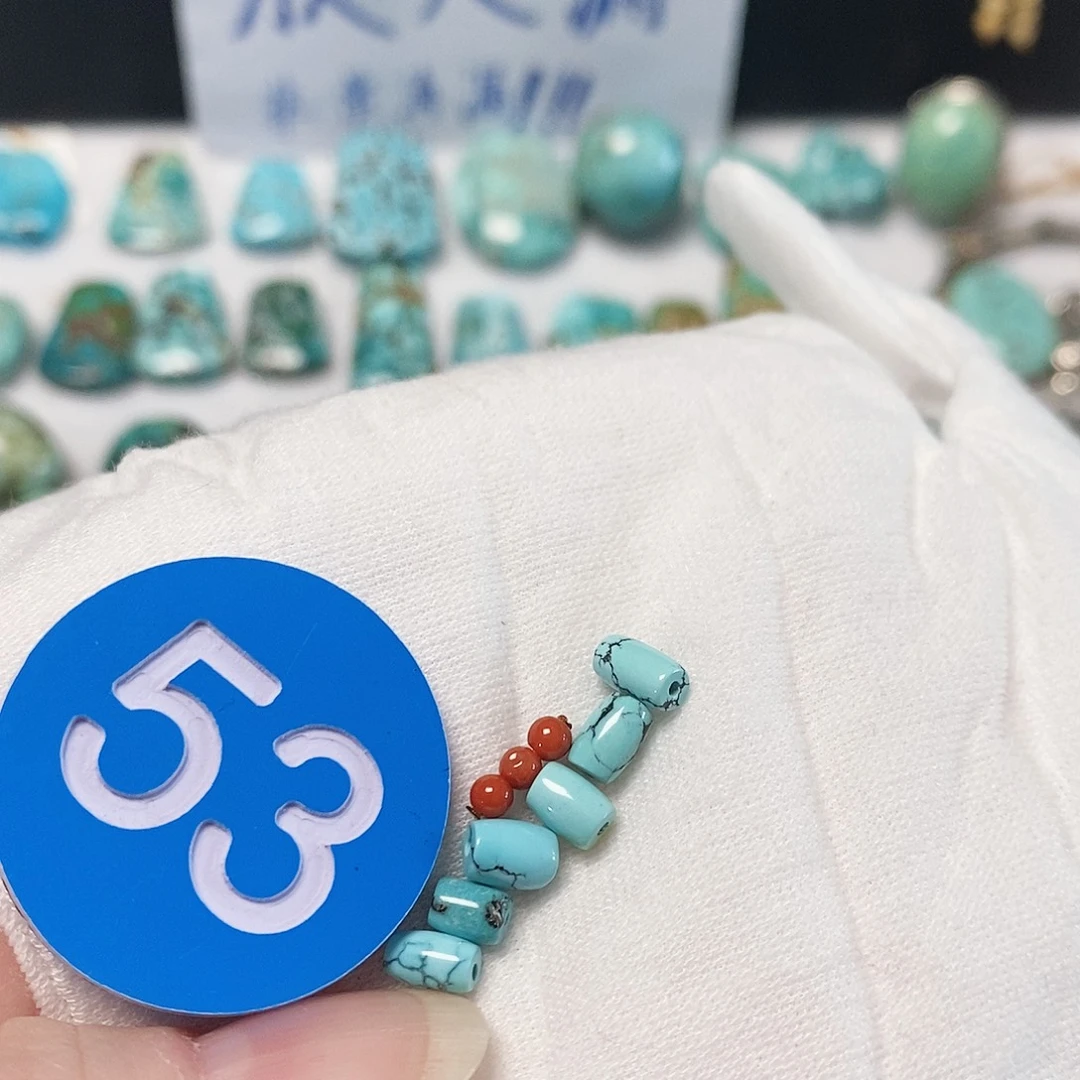 南红玛瑙未镶嵌珠宝奇石