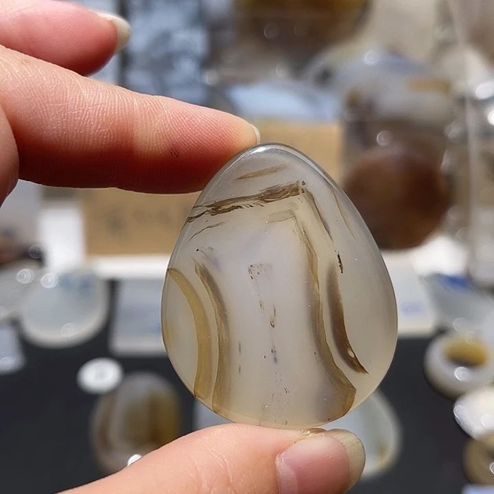 玛瑙/玉髓未镶嵌颈饰