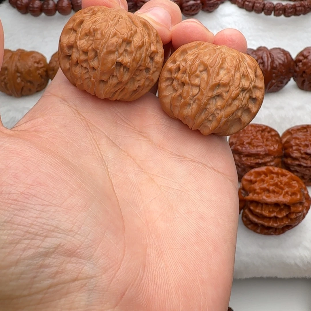 文玩核桃吊坠磨盘