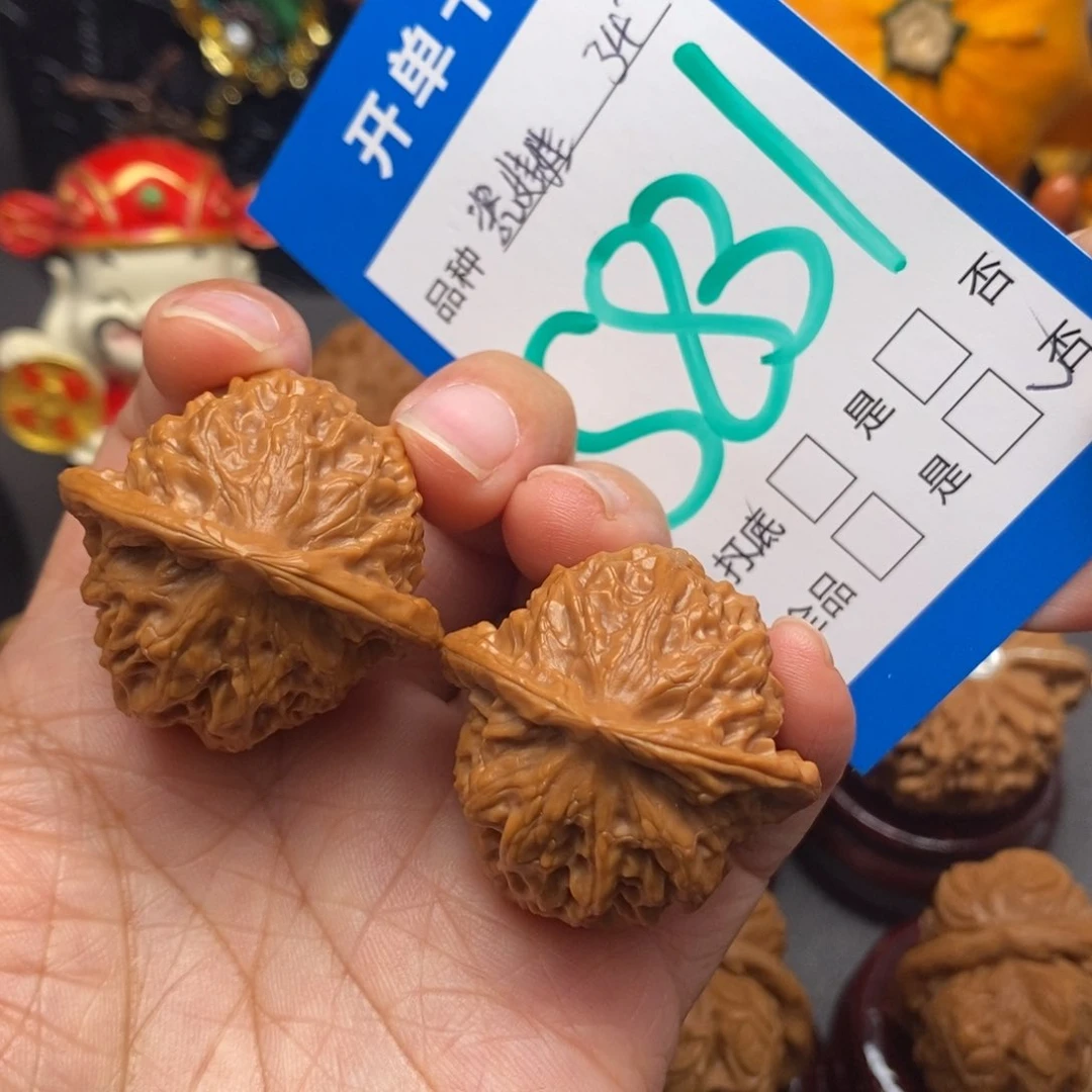 文玩核桃把件34尺瓷娃娃