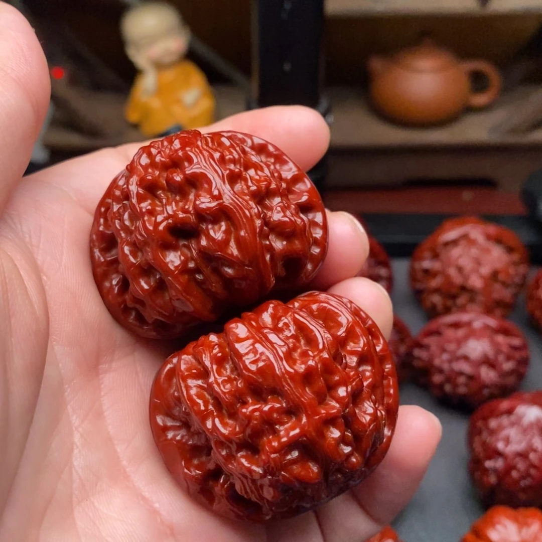 吊坠文玩核桃王*饱42白狮子修尖