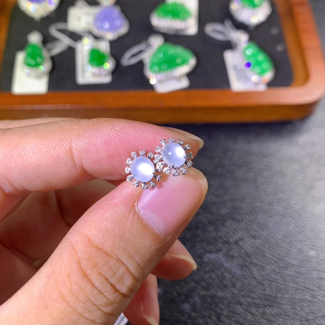 A***n翡翠18K金镶嵌耳饰翡翠