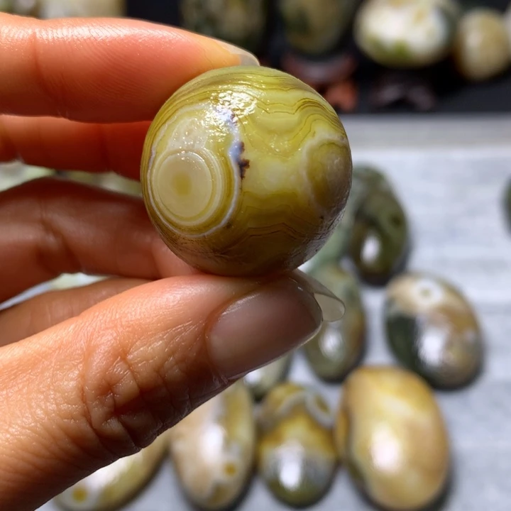 的***玛瑙/玉髓未镶嵌裸石