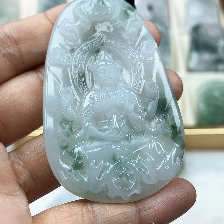 翡翠未镶嵌颈饰粤**哥天然翡翠A货千手观音