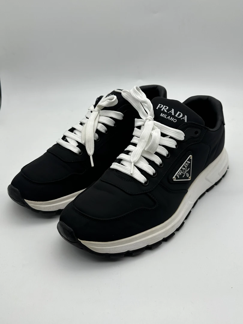 42码 96新 Prada/普拉达 Prax 01 Re-Nylon运动鞋 尼龙男鞋 f132