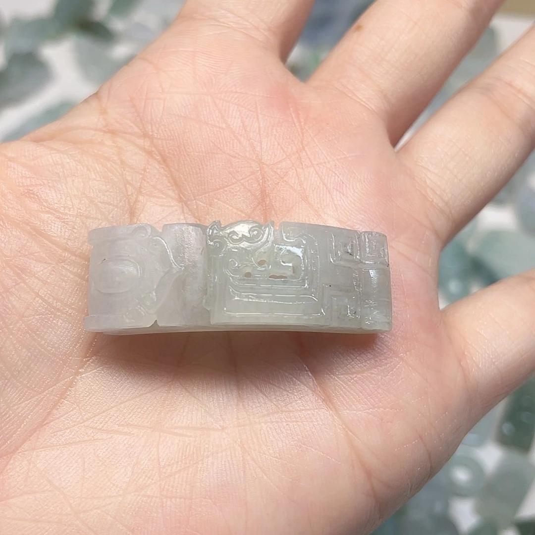 定制翡翠未镶嵌翡翠