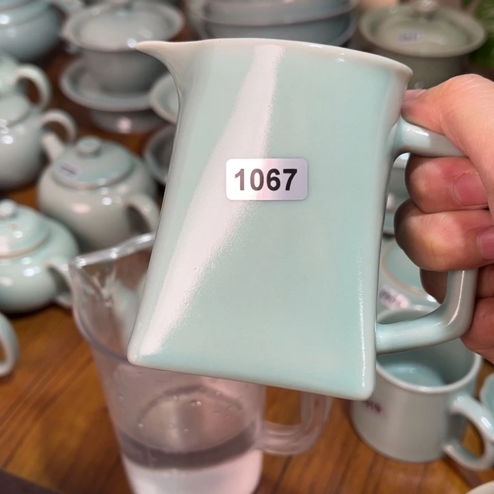 杯子1067 ，青鸾汝瓷原矿釉