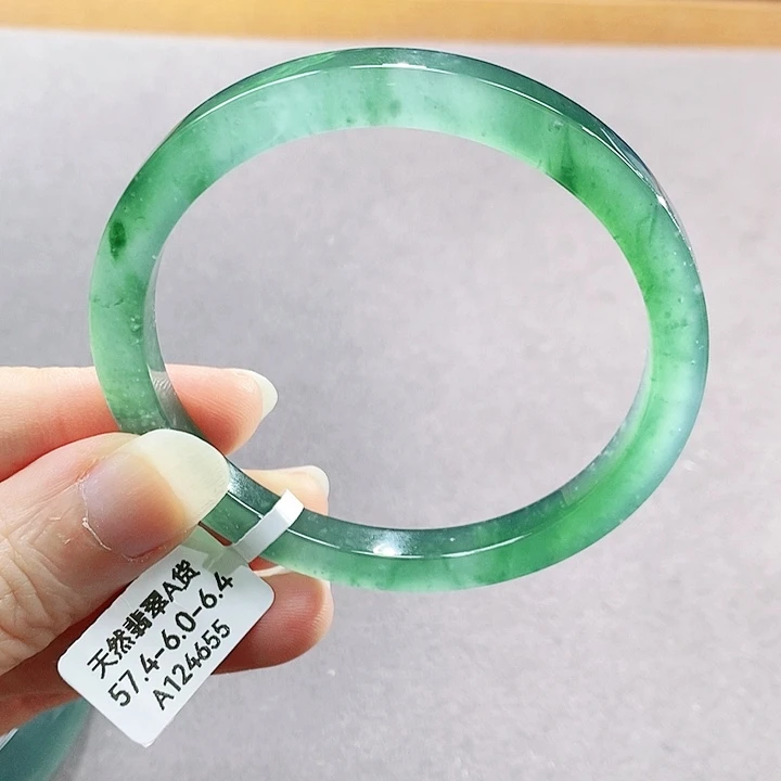 【闪购商品】未镶嵌手镯翡翠