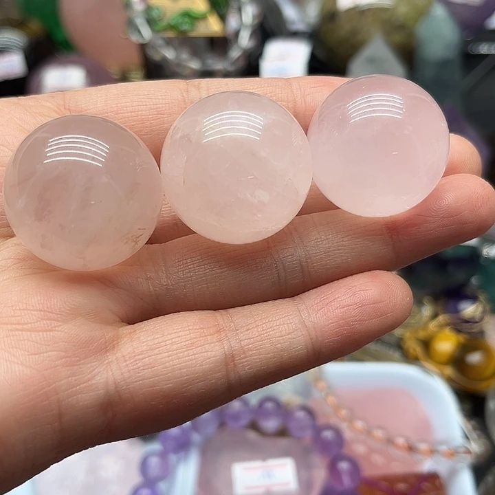 水晶未镶嵌珠宝半成品90克粉水晶球