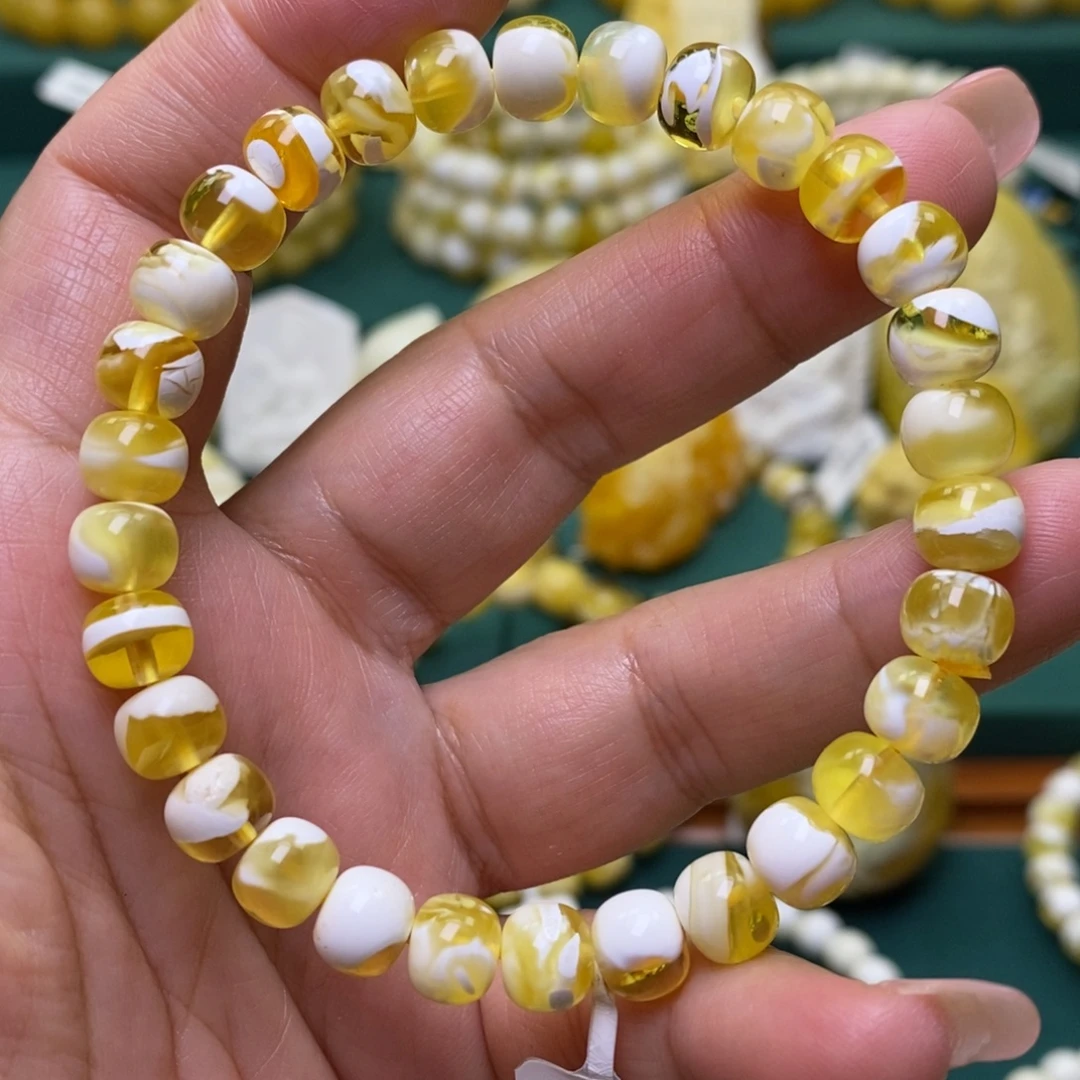 蜜蜡未镶嵌裸石7.5➕