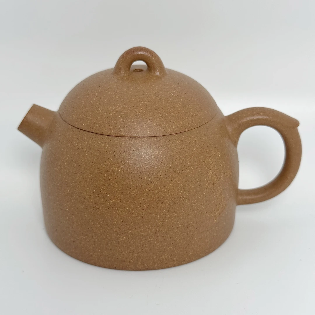 秦权 黄金段 130cc 宜兴紫砂壶