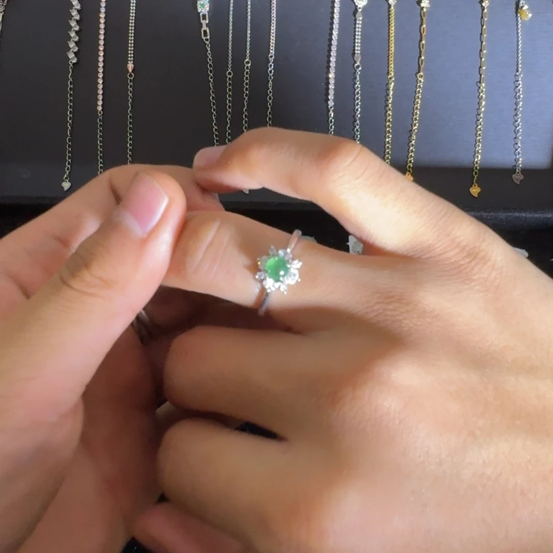 翡翠银S925镶嵌戒指缅甸翡翠A货冰晴底戒指