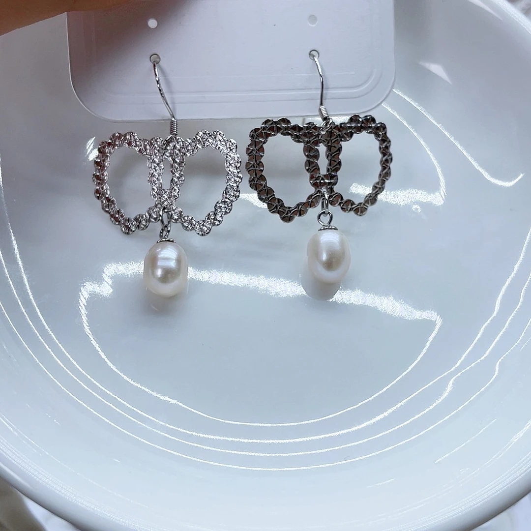 银S925镶嵌耳饰淡水珍珠