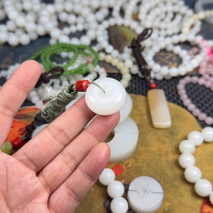 手链未镶嵌和田玉