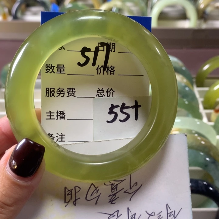 蛇纹石玉未镶嵌手镯517