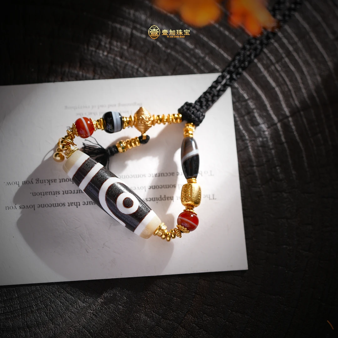 壹加小羊|大白兔如意二眼天珠玛瑙锁骨链