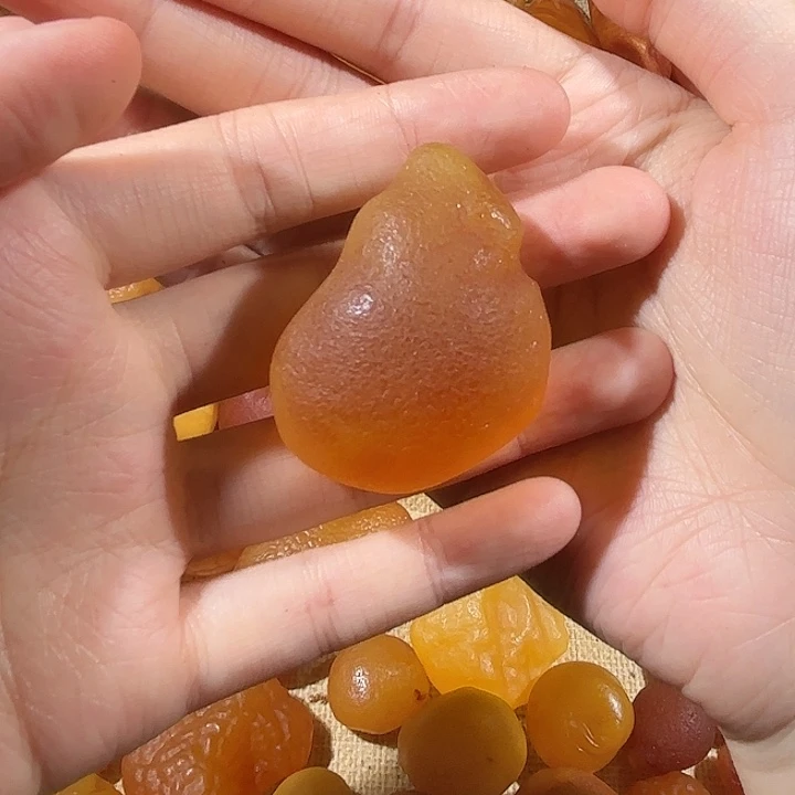 琥珀未镶嵌颈饰蜜蜡海漂葫芦
