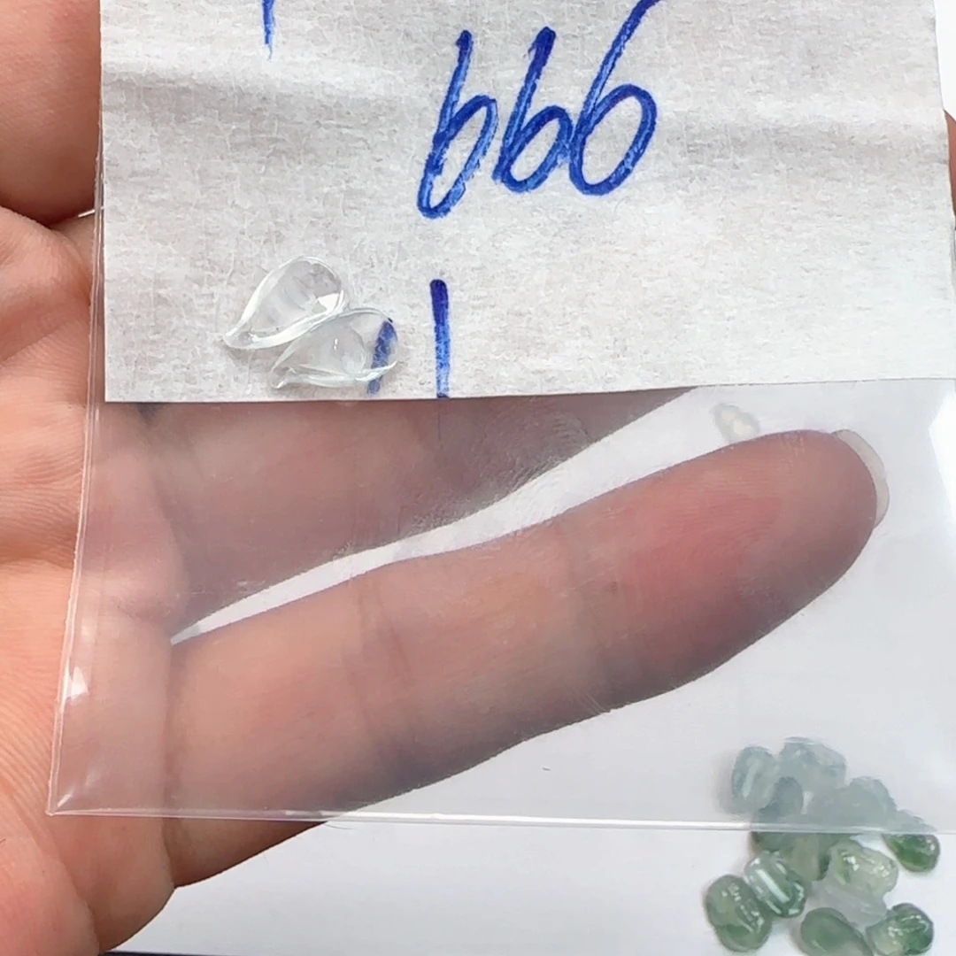 翡翠戒指未镶嵌莲蓬