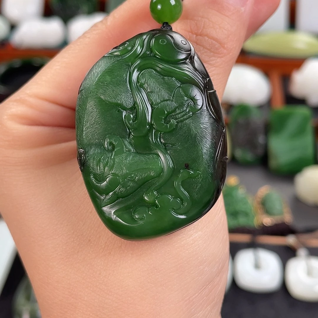 未镶嵌和田玉挂件