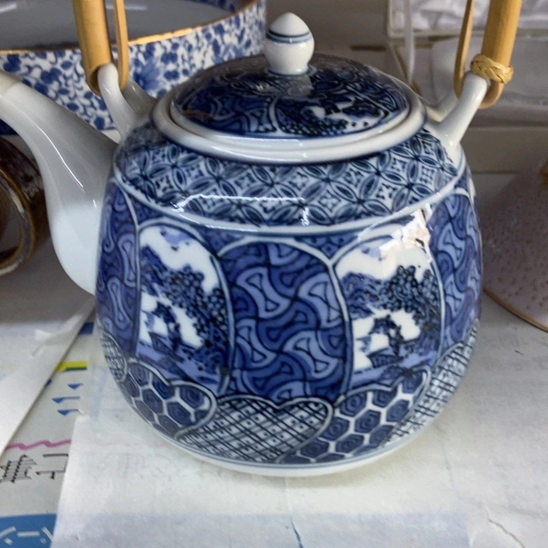 紫砂茶盏呈现出美女最近两年