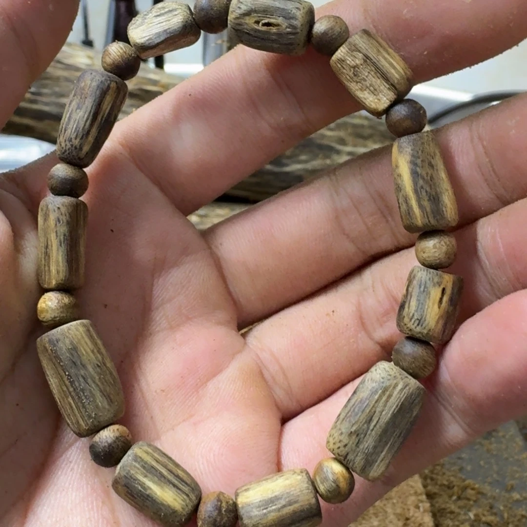 沉香沉香碎屑树心油