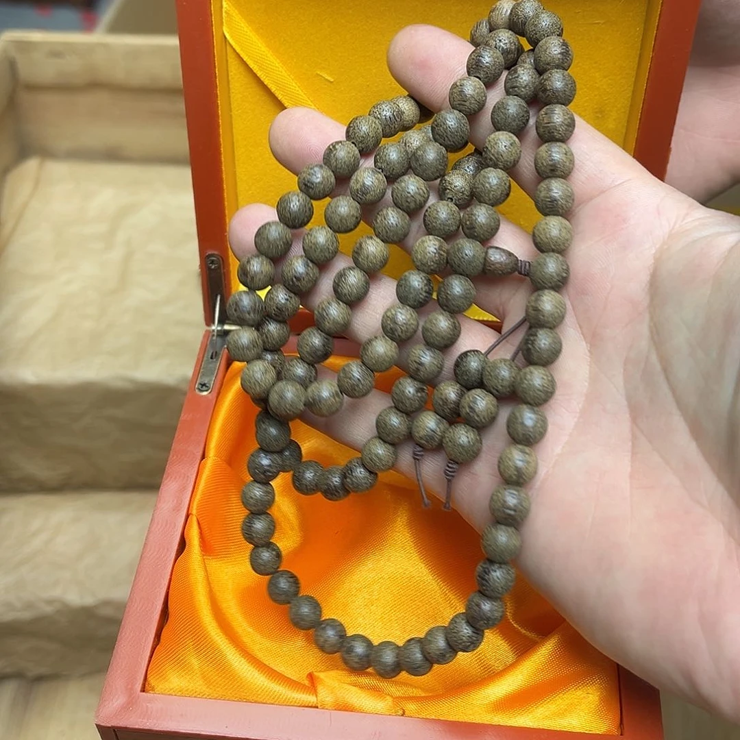 大叶紫檀（黑酸枝木类）