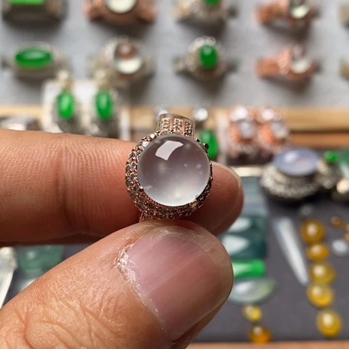 翡翠散珠冰种戒面10.2*10.1*4