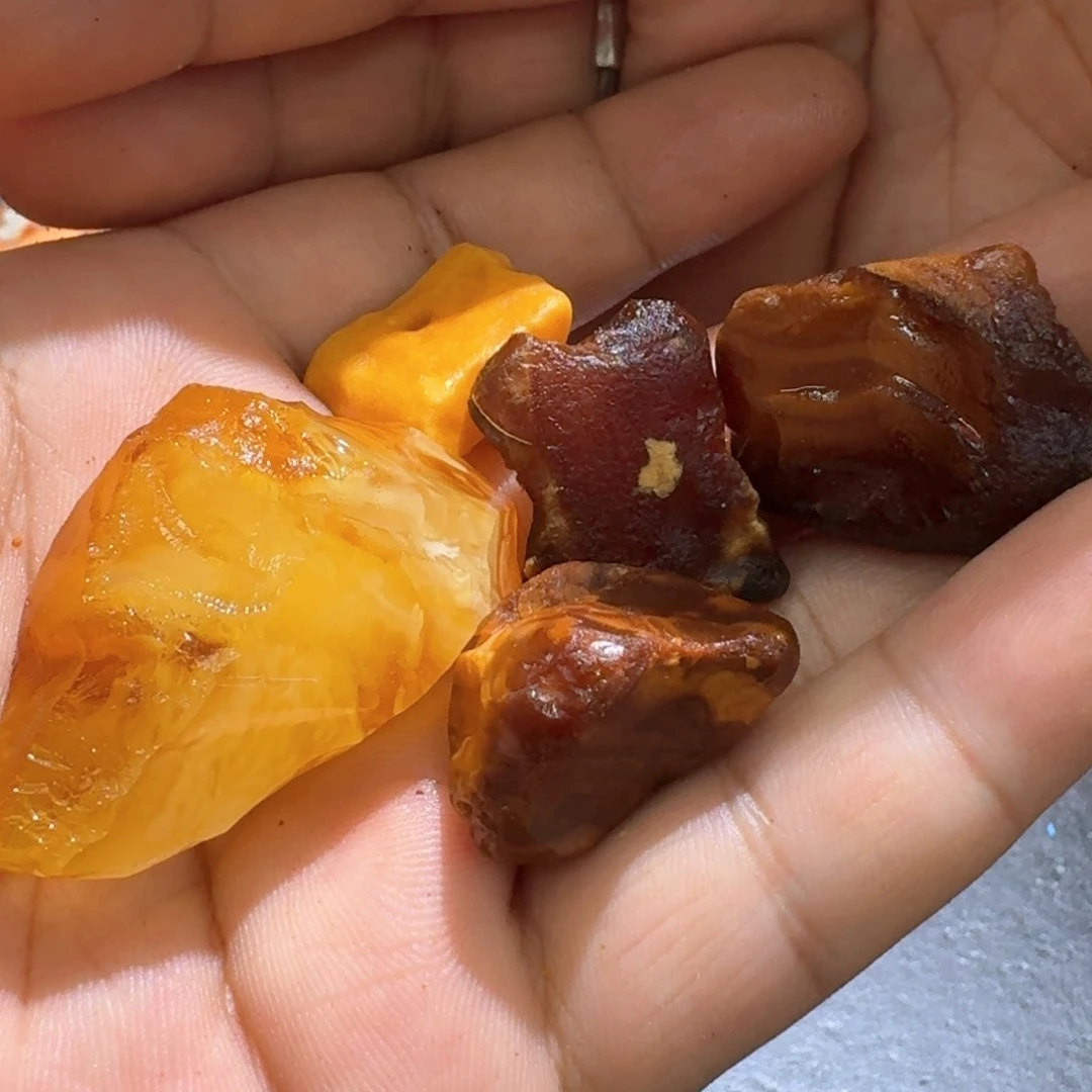 定制琥珀未镶嵌漫****3专拍